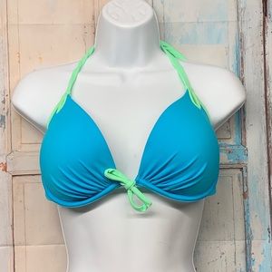 Victoria’s Secret 36D underwire padded bikini top